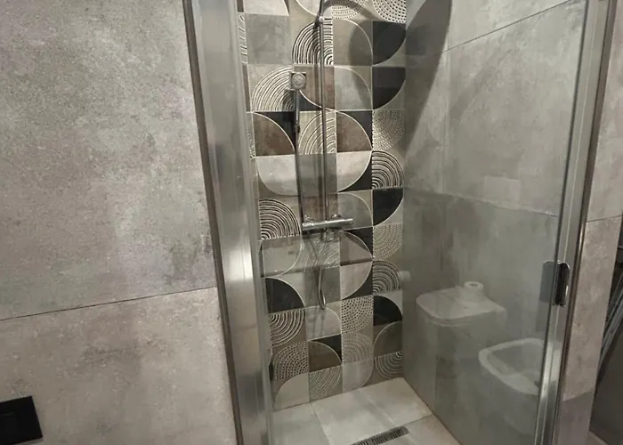 La Farfalla 米拉佐